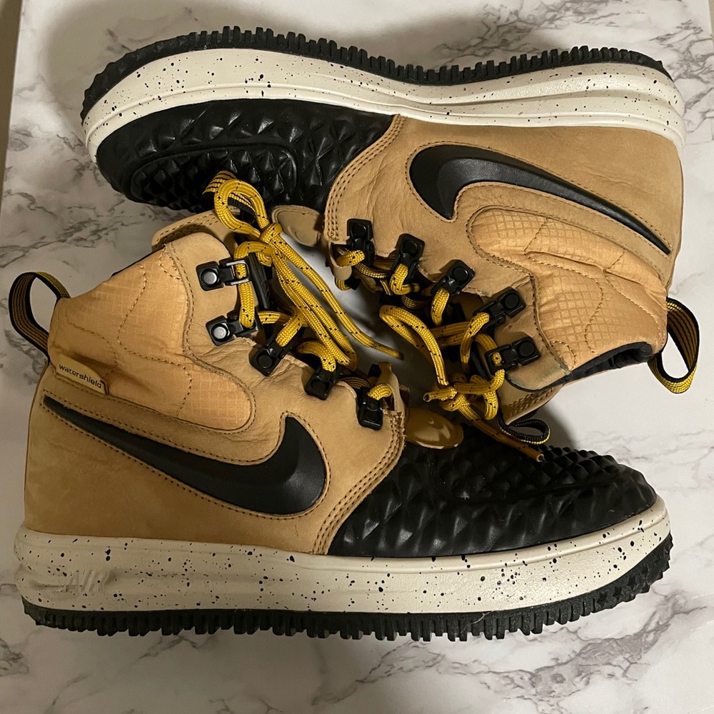 Nike F1 Lunar Force boys duckboots